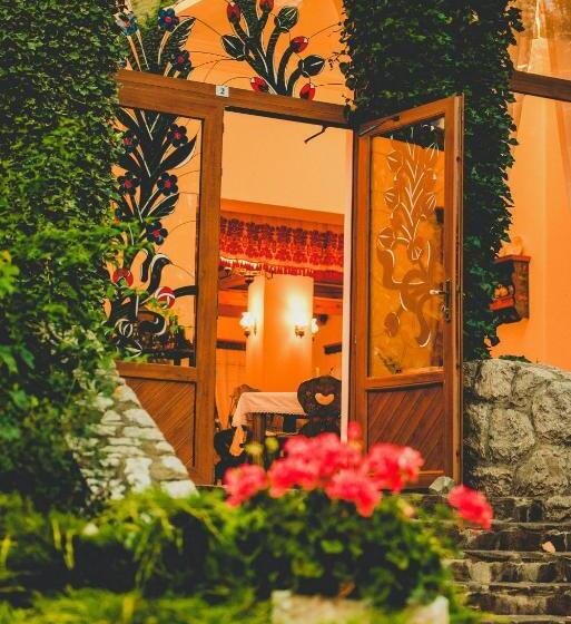 Пансион Conacul Secuiesc Székelykő Kúria