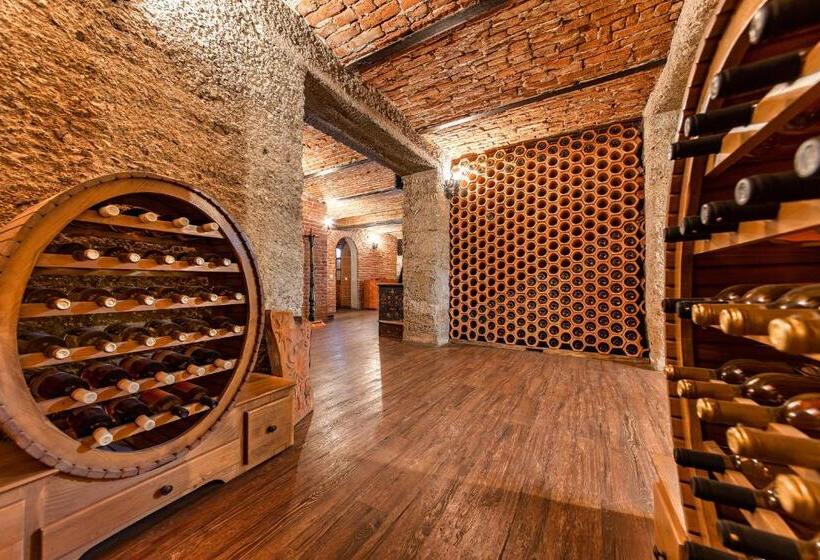 Пансион Conacul Secuiesc Székelykő Kúria