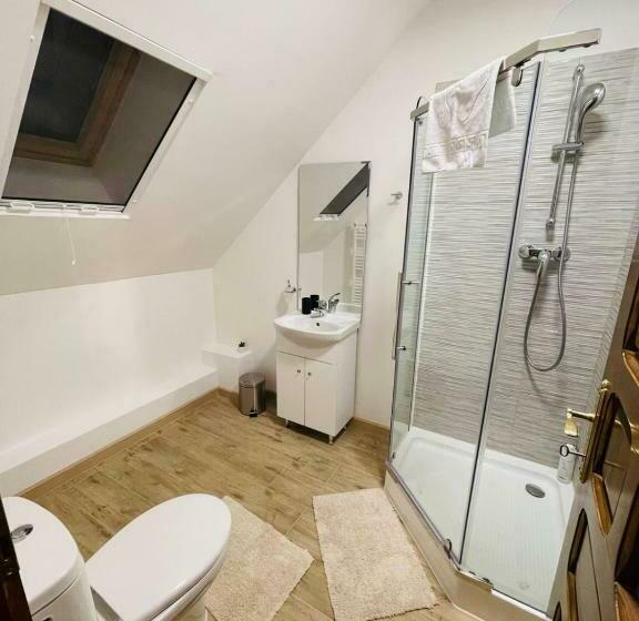 פנסיון Domeniul Bondarelului