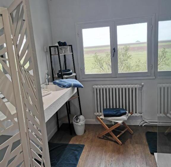 פנסיון Entre Mont St Michel Et Merveille