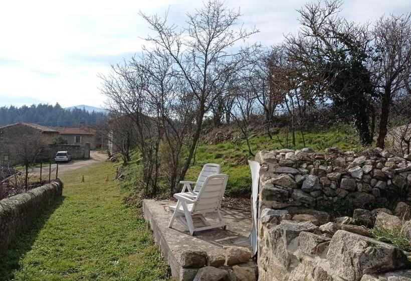 بنسيون Ferme De Fenivou