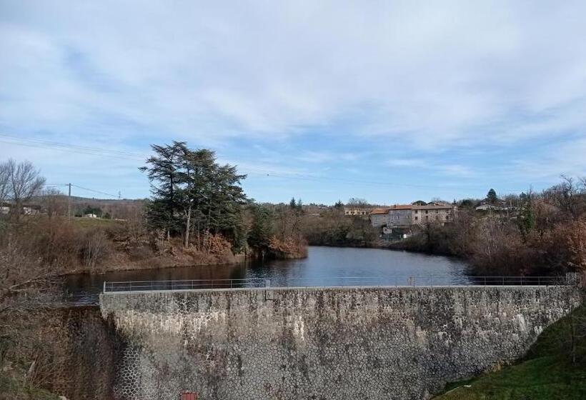 بنسيون Ferme De Fenivou