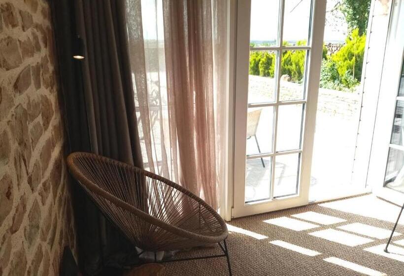 膳宿费 Galerie, Tumulus De La Hogue