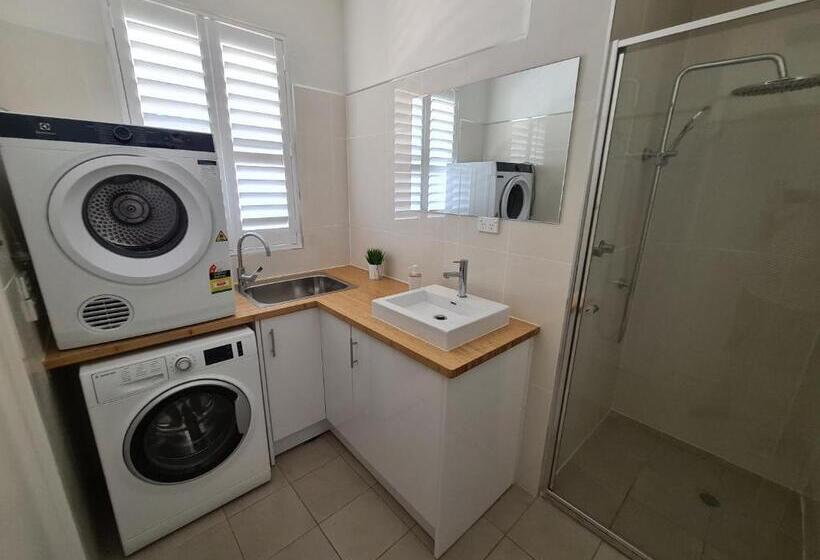 פנסיון Harden Golfers Rest Accommodation