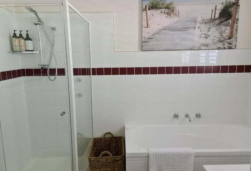 פנסיון Harden Golfers Rest Accommodation