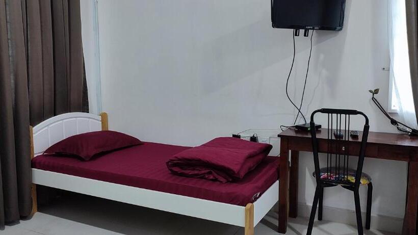 بنسيون Kayangan Inn