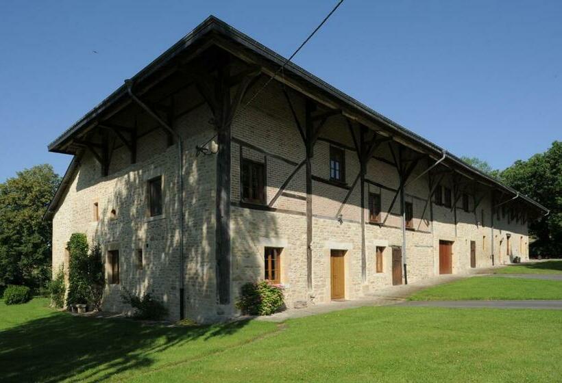 بنسيون La Corrérie