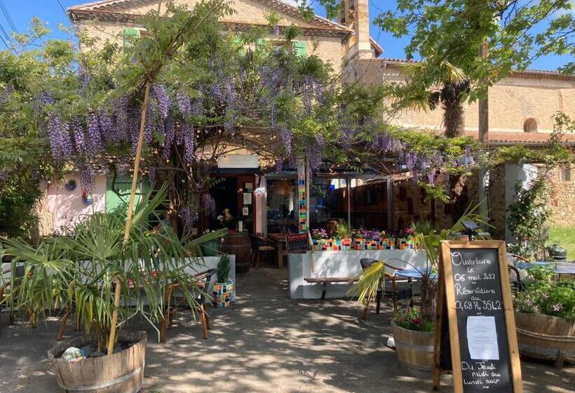 Пансион Les Deux Chevaux Chambres D’hôtes