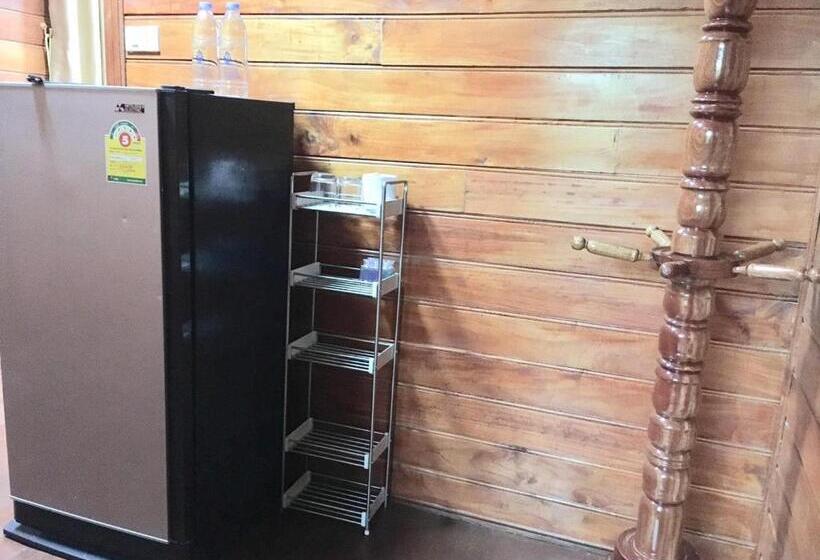 פנסיון Life And Love House