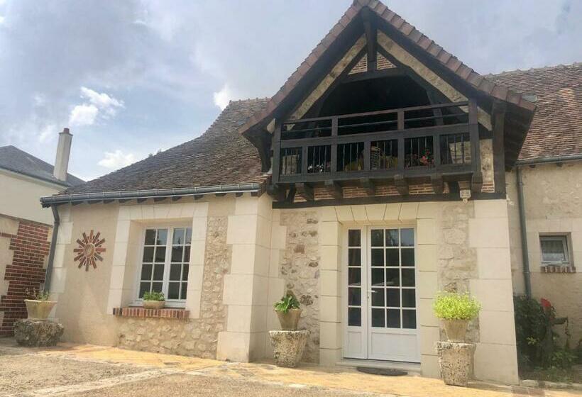 بنسيون Longère Villariane