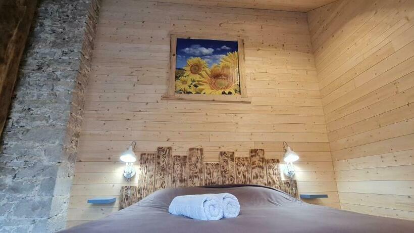 Пансион Maison D Hôtes Et Spa La Boucotte