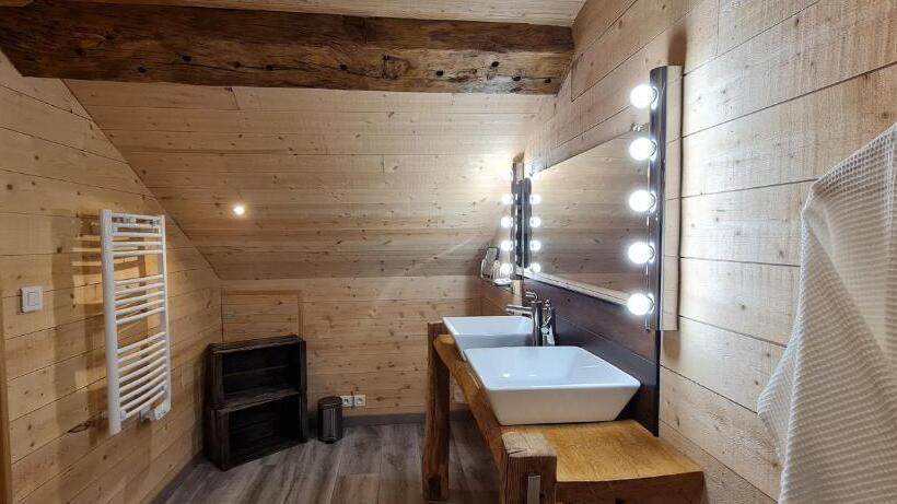 Пансион Maison D Hôtes Et Spa La Boucotte