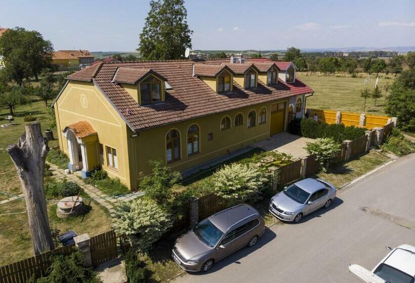 פנסיון Penzion U Maléřa