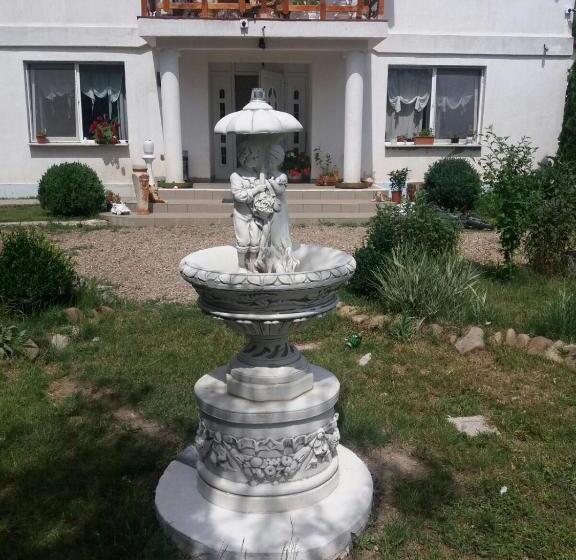 Пансион Perla Neagră Lotus Spa