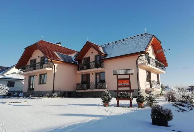 ペンション Privát Slavkov