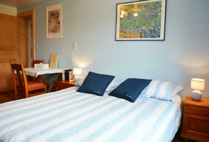 ペンション Près Du Bois