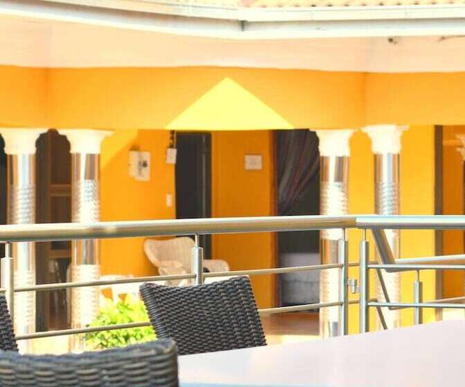 Пансион Selamod Village Guest House