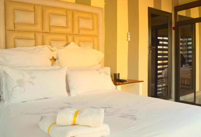 Пансион Selamod Village Guest House