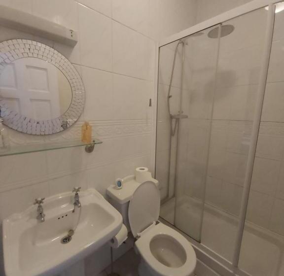 פנסיון Sergeants Accommodation