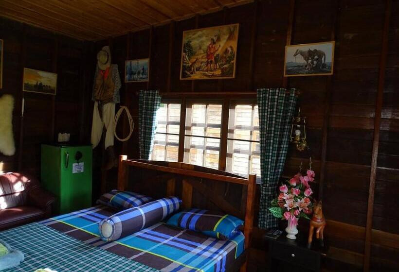 بنسيون Stonewood Cowboy City Resort