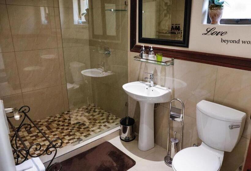 פנסיון Tuscan Rose