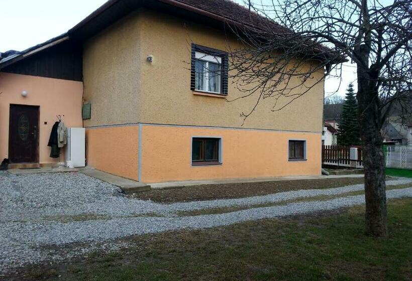 펜션 Vilka Buček Trochu Inak