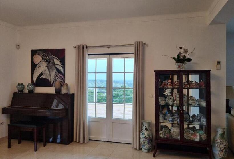 ペンション Villa Do Outeiro