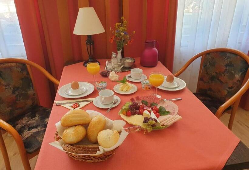 Pension Am Mellensee