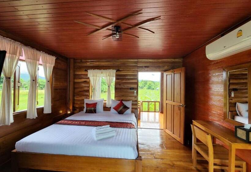 אתר נופש Chill House Mae Sariang