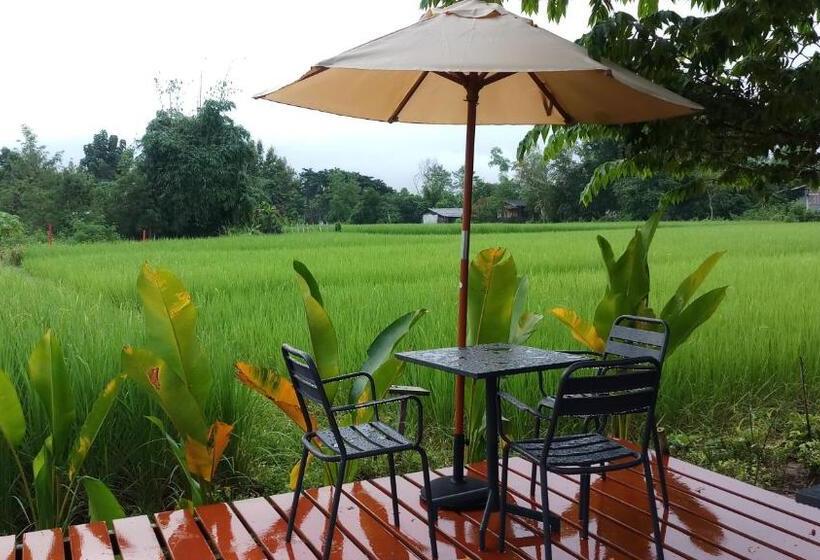 אתר נופש Chill House Mae Sariang