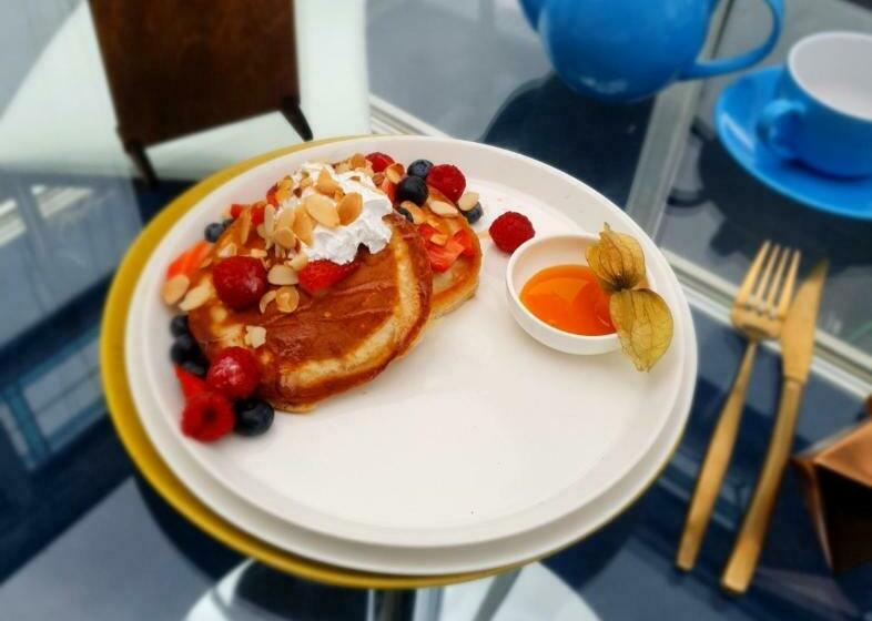 The Green Monkey Lux Suite At The Grumpy Schnauzer B&b Private Hot Tub, Gym, Breakfast, Stunning!