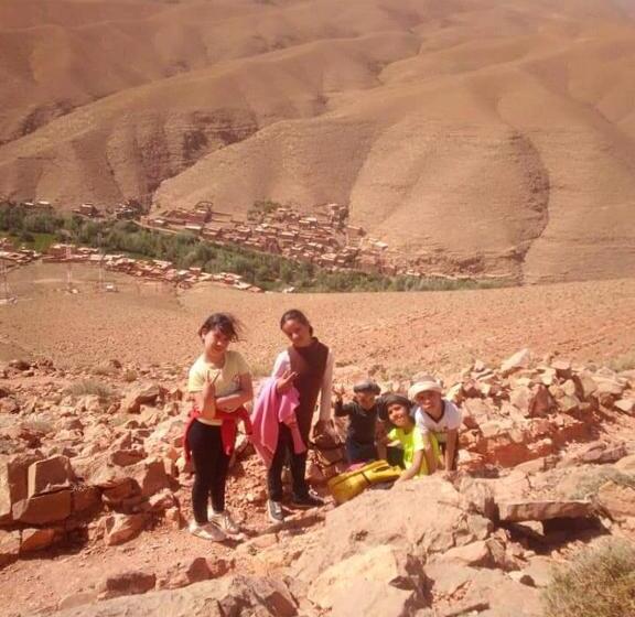 הוסטל Auberge La Belle Vue Dades