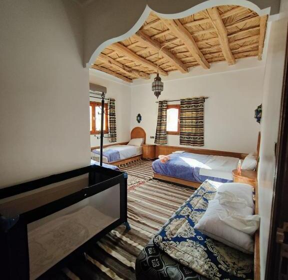 הוסטל Auberge La Belle Vue Dades