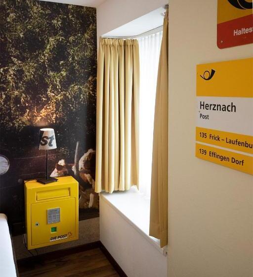 호스텔 Gasthof Löwen Herznach