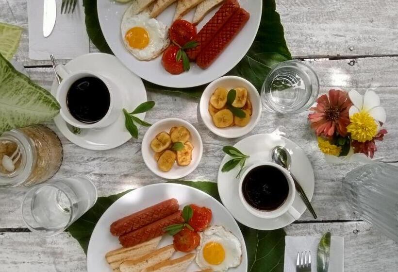 住宿加早餐  Baywalk Suites Batangas