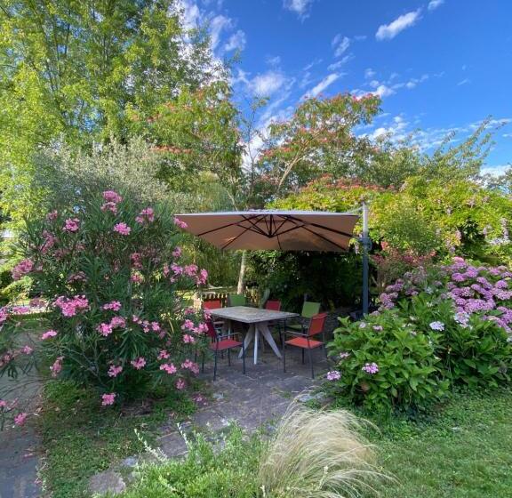 ベッドアンドブレックファースト Casa Sorriso