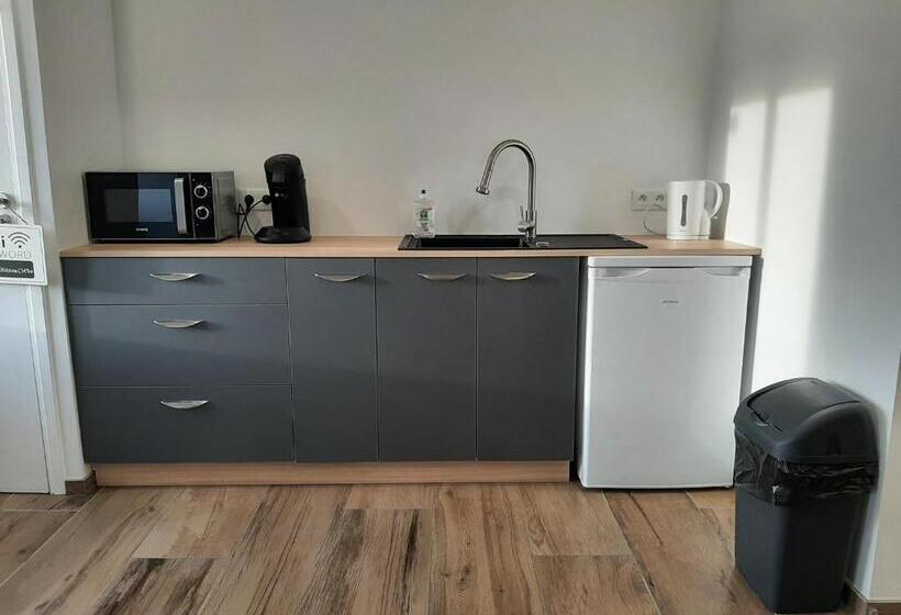 ベッドアンドブレックファースト Chez Audrey Et Etienne