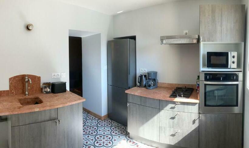 צימר Domaine De Combe Beluze