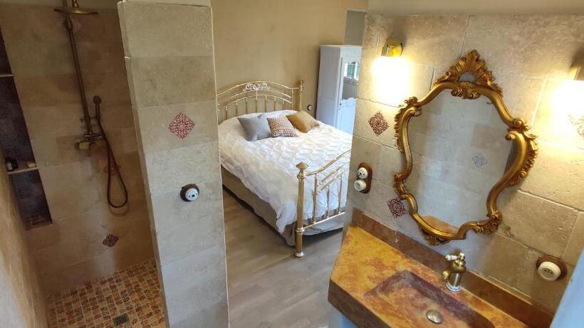 צימר Domaine De Combe Beluze