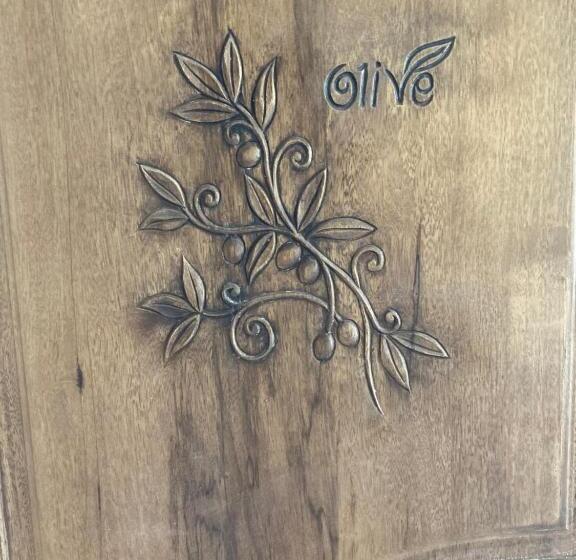 צימר Domaine De Combe Beluze