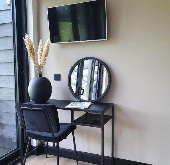 Bed and Breakfast Hippe Schuur