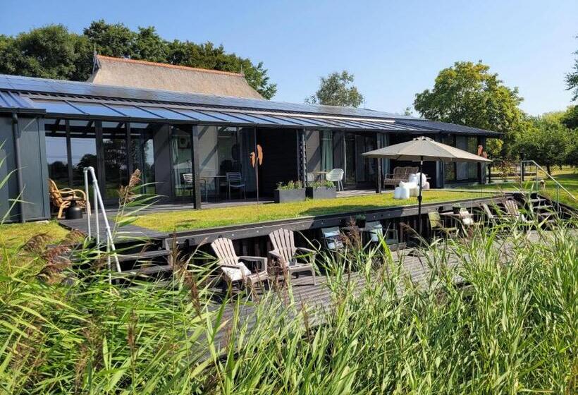 Bed and Breakfast Hippe Schuur