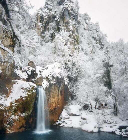 צימר Kanyon Park Otel Ve Restaurant