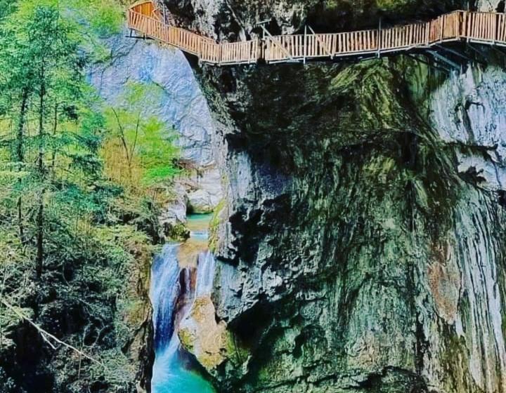 צימר Kanyon Park Otel Ve Restaurant