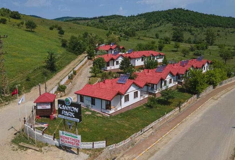 צימר Kanyon Park Otel Ve Restaurant