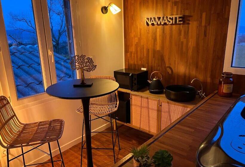 مبيت وإفطار La Belle Marcelle   Chambre D Hôtes Avec Jacuzzi