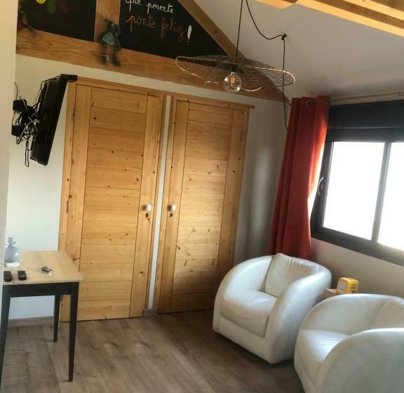 مبيت وإفطار La Casa Valérie