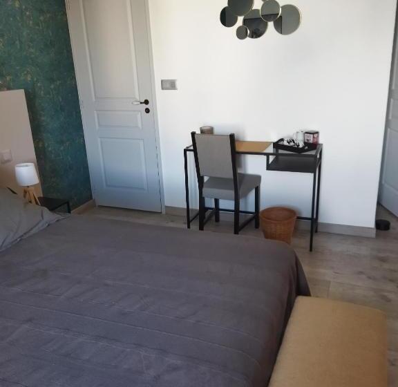 住宿加早餐  La Ferme Du Vincent