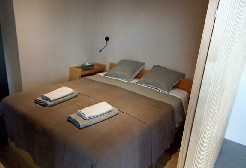 민박 Pigeonnier De Sabaillan