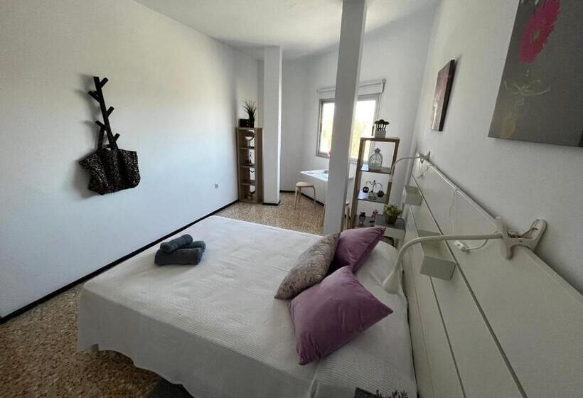 مبيت وإفطار Sarah Kite Ii Vv, Room 2